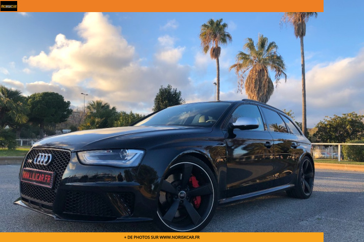 AUDI RS4 AVANT