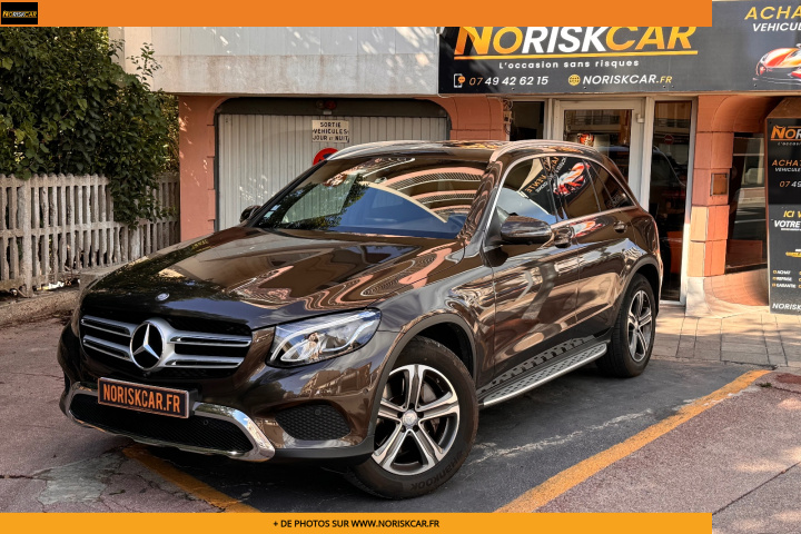 MERCEDES GLC